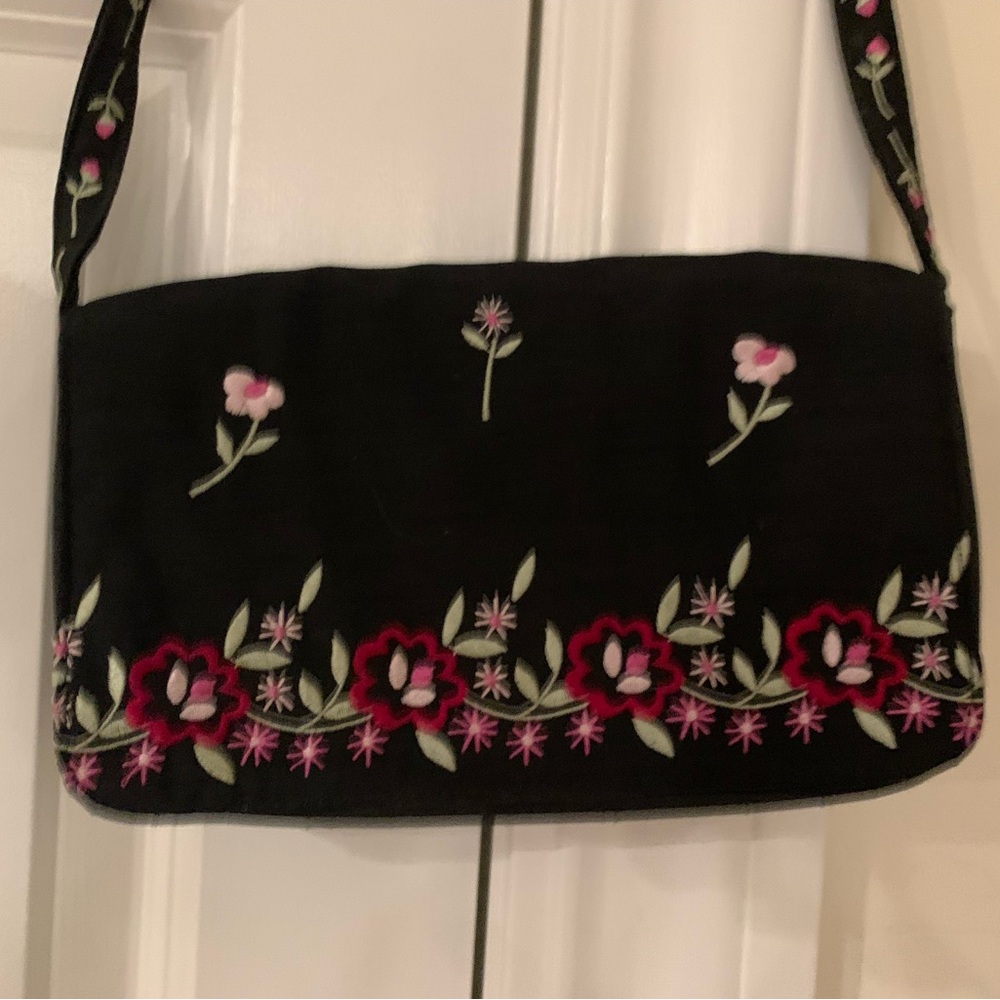Floral Embroidered Black Shoulder Bag